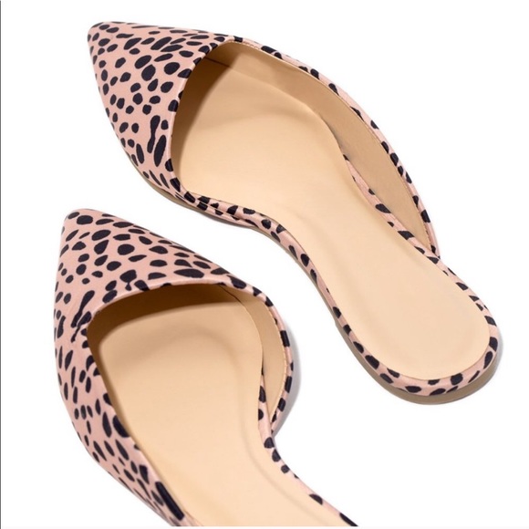 Cheetah Pointed Slip On Flats - Picture 5 of 9